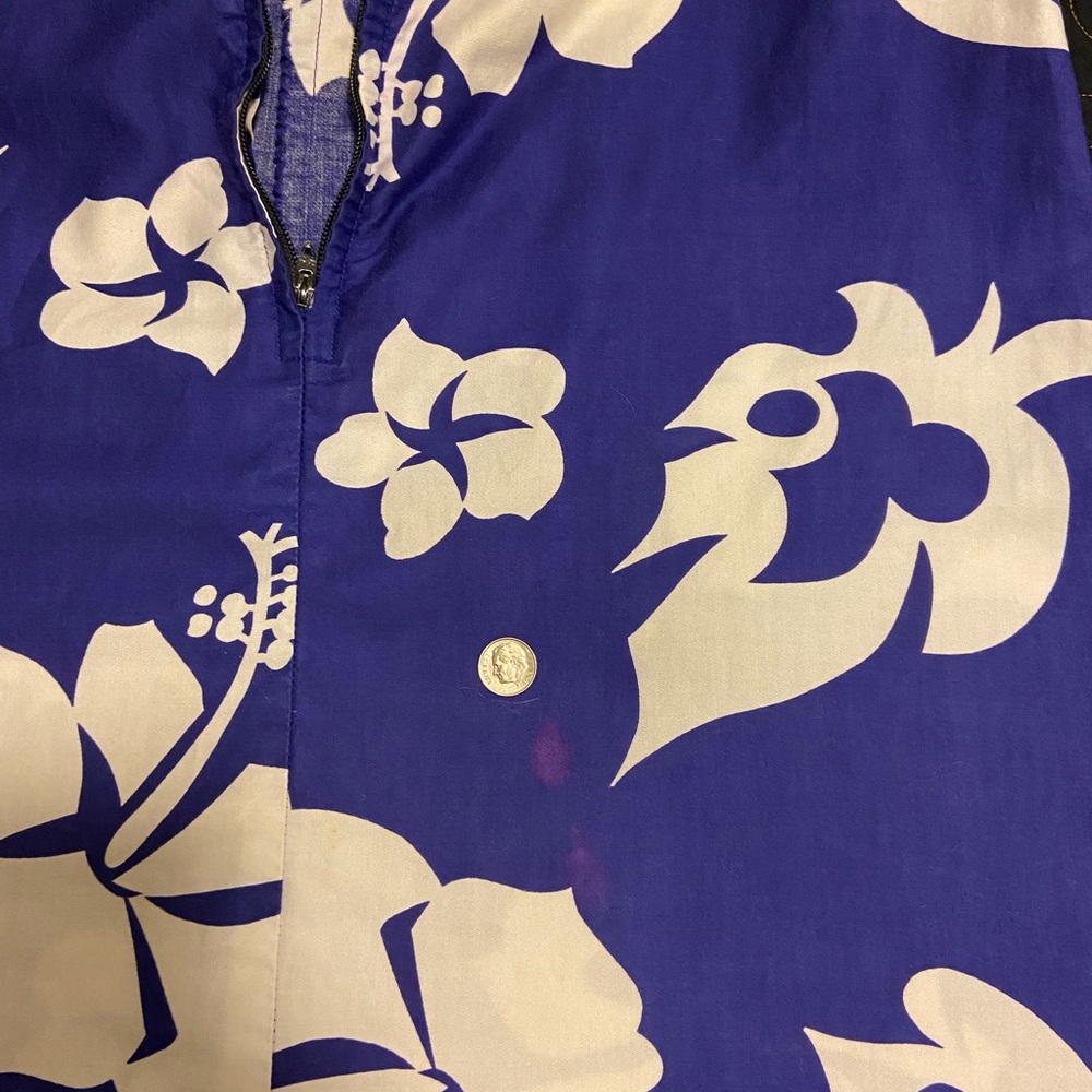 Vintage Hawaiian Muumuu - Picture 7 of 9